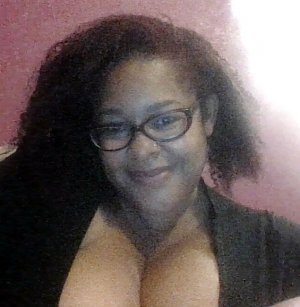 Yvonna live escort in North Charleston SC and sex party